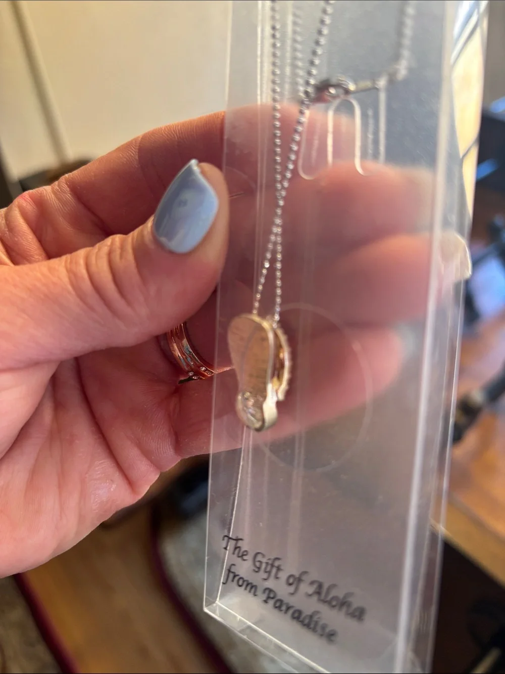 NWT Island Treasures Silver Tone Multicolor Flip Flop Pendant Necklace